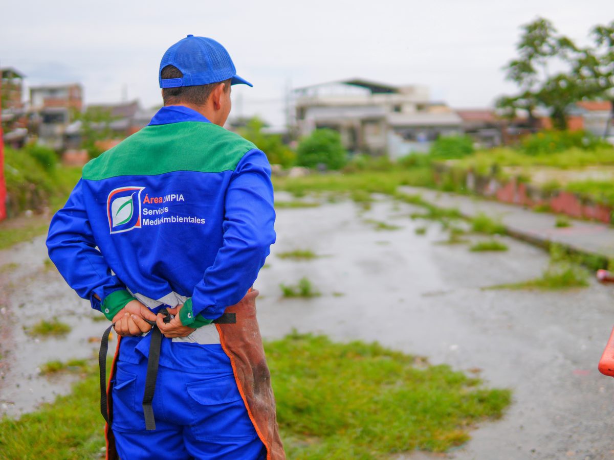 Equipo técnico de Área Limpia en operación urbana
